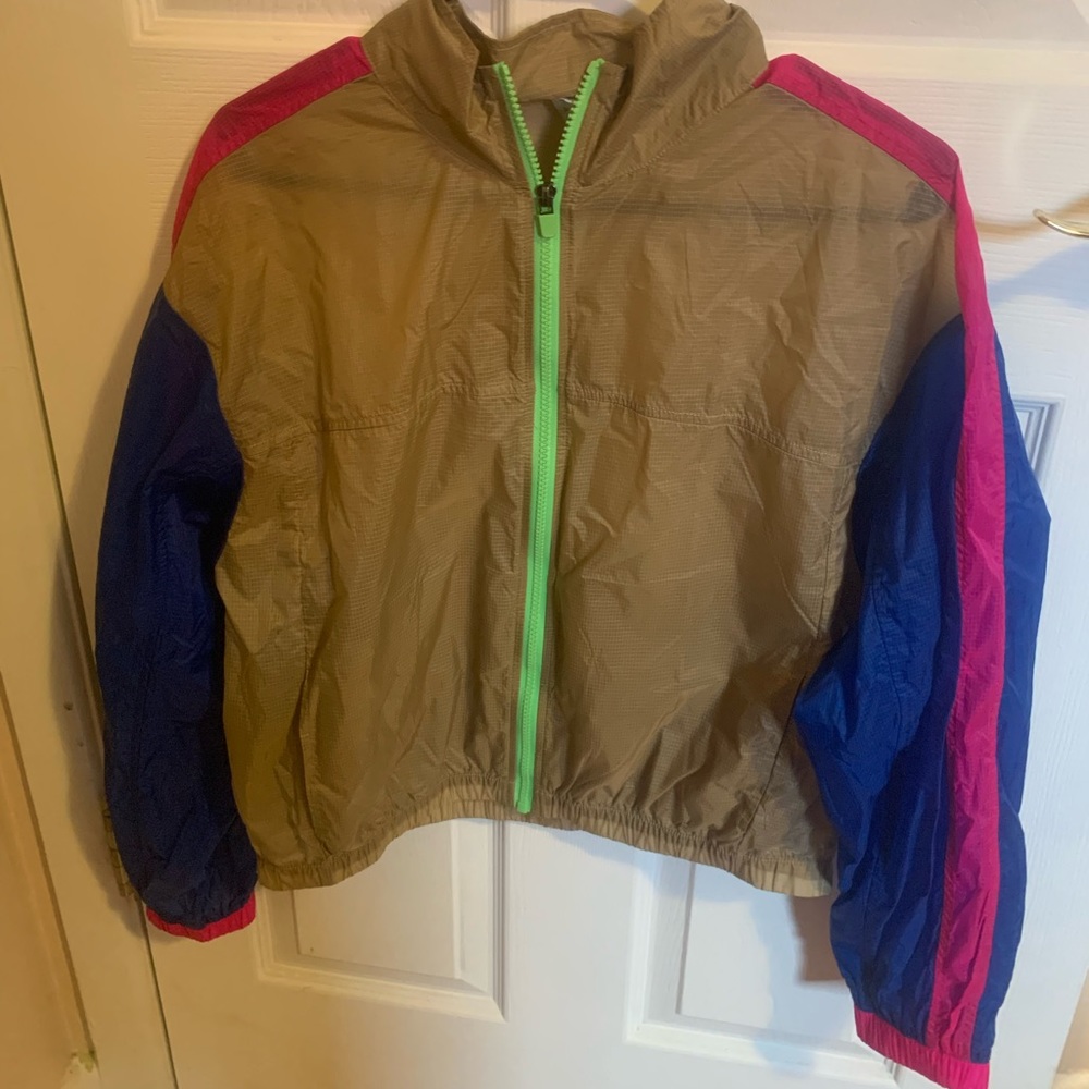 Fabletics Windbreaker, Size Medium, Cropped, Cond… - image 1